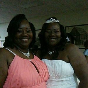 Meet your Posher, Yolanda